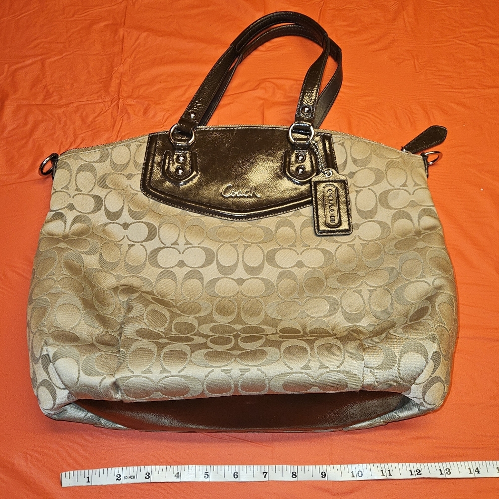 Coach Ashley Signature Canvas Shoulder Bag Excellent Pre-Owned Condition 20"